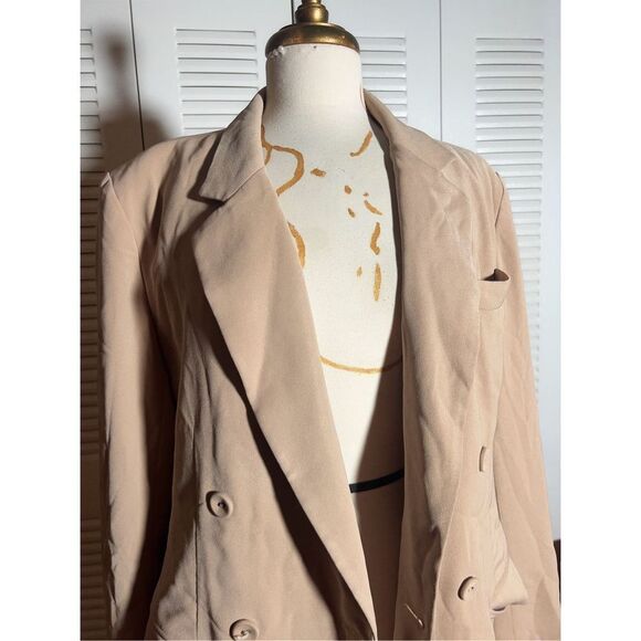 JH Collectibles | Women’s | Blazer | Size 12 | Vintage Classic Beige Blazer - Picture 2 of 6